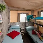 Boutique Materada Kamp 4*