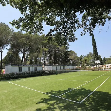 Boutique Materada Semesterpark 4*